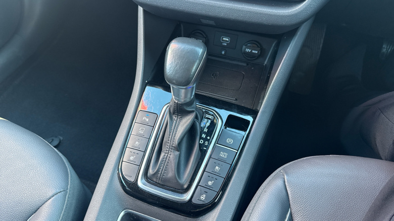 Hyundai IONIQ 1.6 GDi Hybrid Premium SE 5dr DCT Hybrid Hatchback